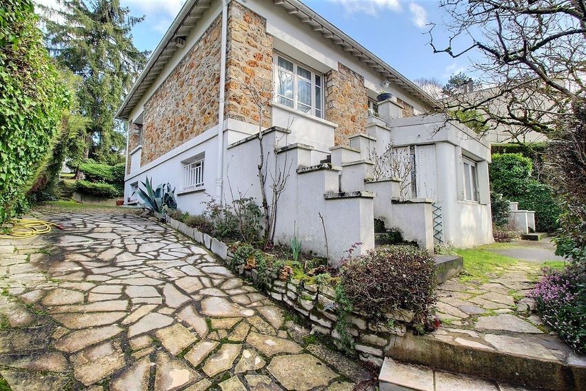 Image Façade à  maison individuelle de Garches