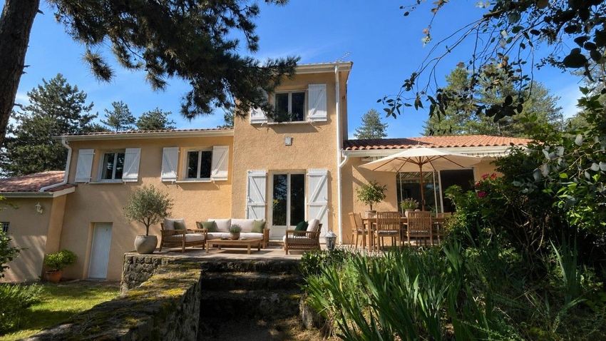 Image Façade à  maison individuelle de Salvizinet