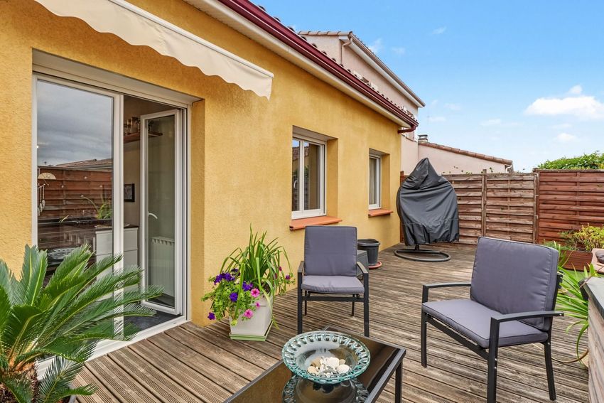 Image Terrasse à  maison individuelle de Grenade