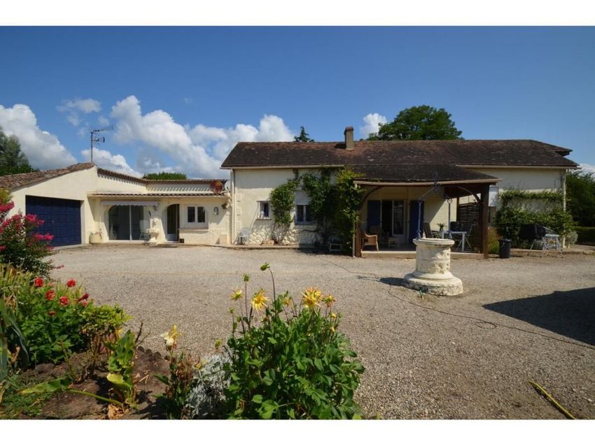 Image Façade à  maison individuelle de Prigonrieux