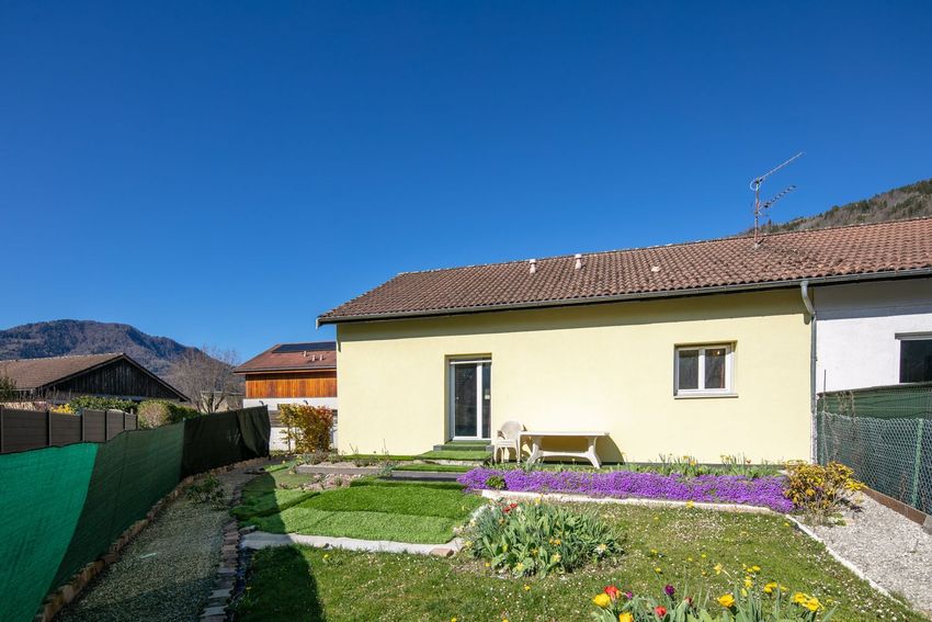 Image Façade à  maison individuelle de Crêts en Belledonne