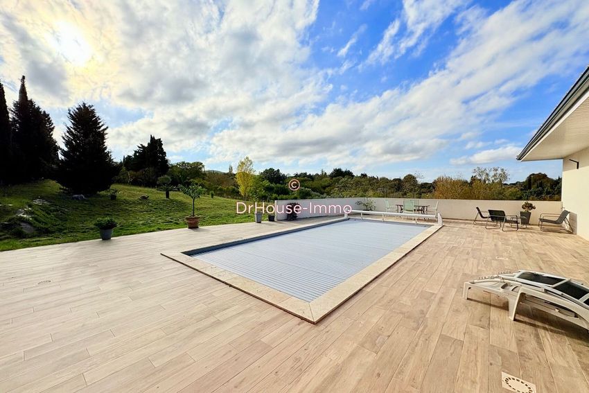Image Piscine à  villa de Arzens