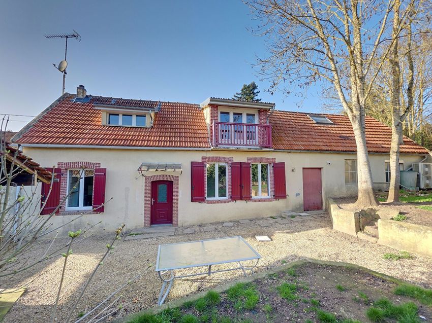 Image Façade à  maison individuelle de Saint-Martin-de-Nigelles