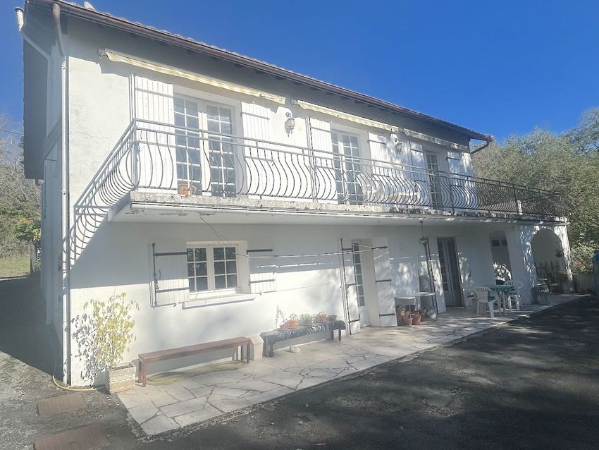 Image Façade à  maison individuelle de Mussidan