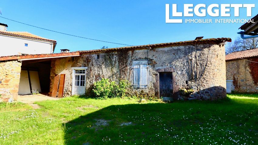 Image Façade à  maison individuelle de Écuras