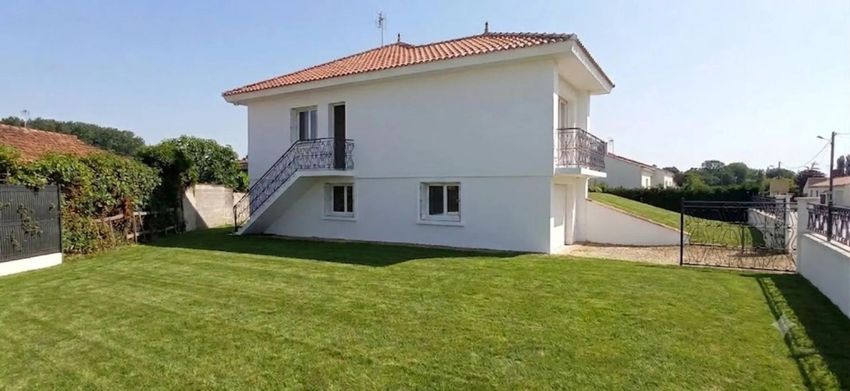 Image Façade à  maison individuelle de Commequiers