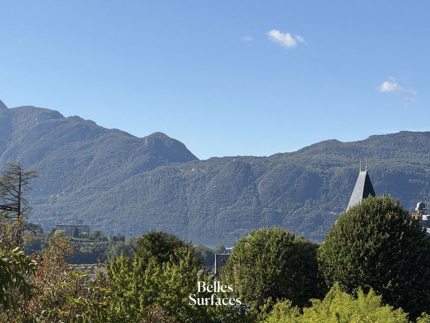 Image Vue à terrain de Aix-les-Bains