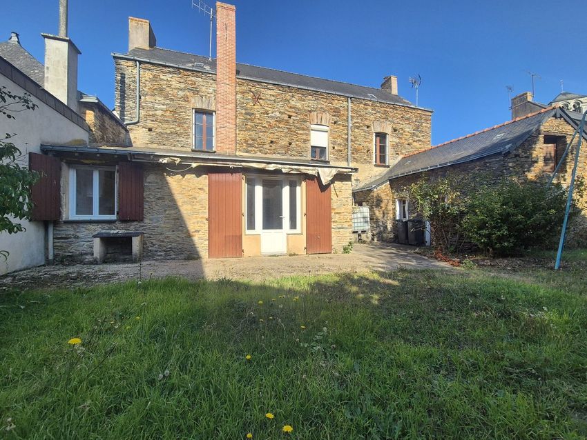 Image Façade à  maison individuelle de Candé
