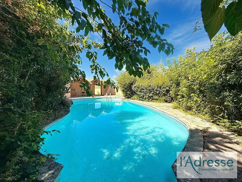 Image Piscine à  maison individuelle de Saint-Alban