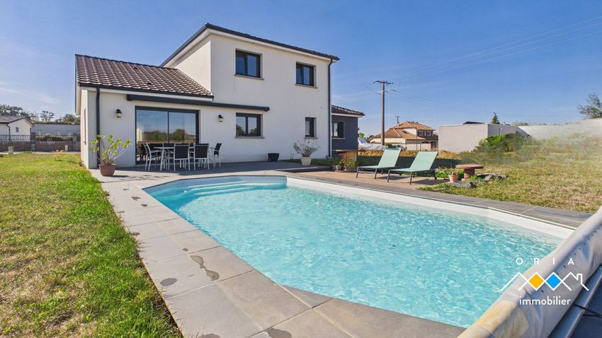 Image Piscine à  maison individuelle de Réméréville