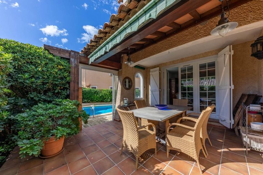 Image Terrasse à  maison individuelle de Sanary-sur-Mer