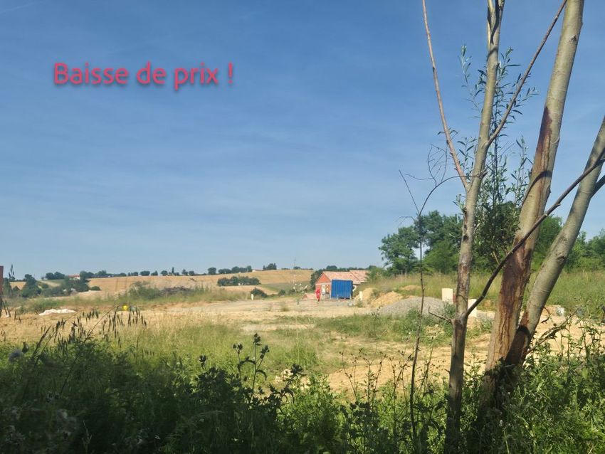 Image Vue à terrain de L'Isle-Jourdain