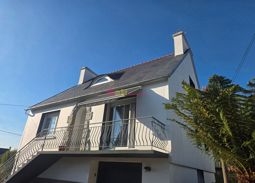 Image Façade à  maison individuelle de Guipavas