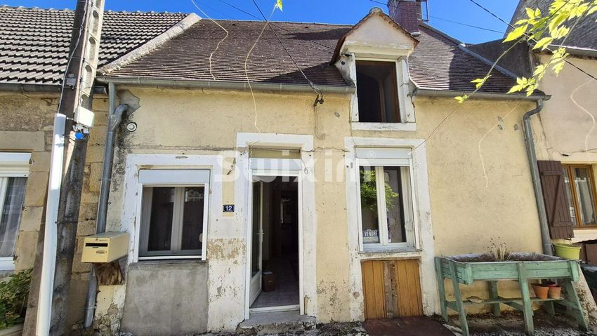 Image Façade à  maison de village de Tannay