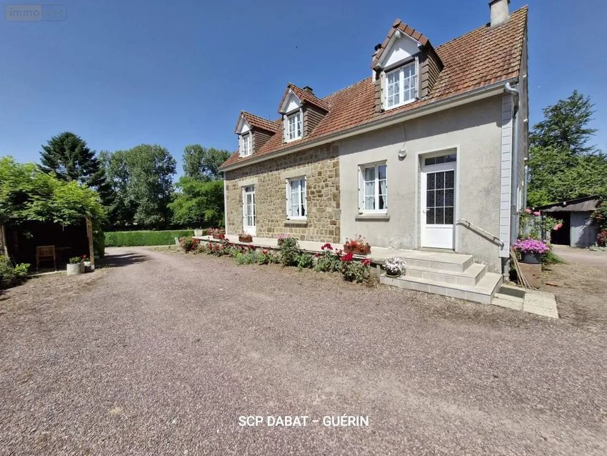 Image Façade à  maison individuelle de Chaulieu