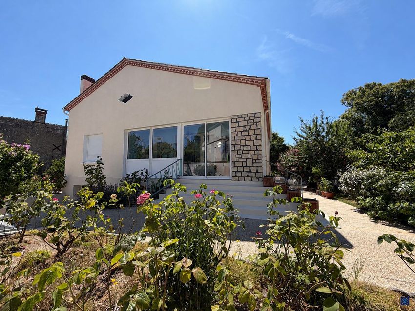 Image Façade à  maison individuelle de Mortagne-sur-Gironde