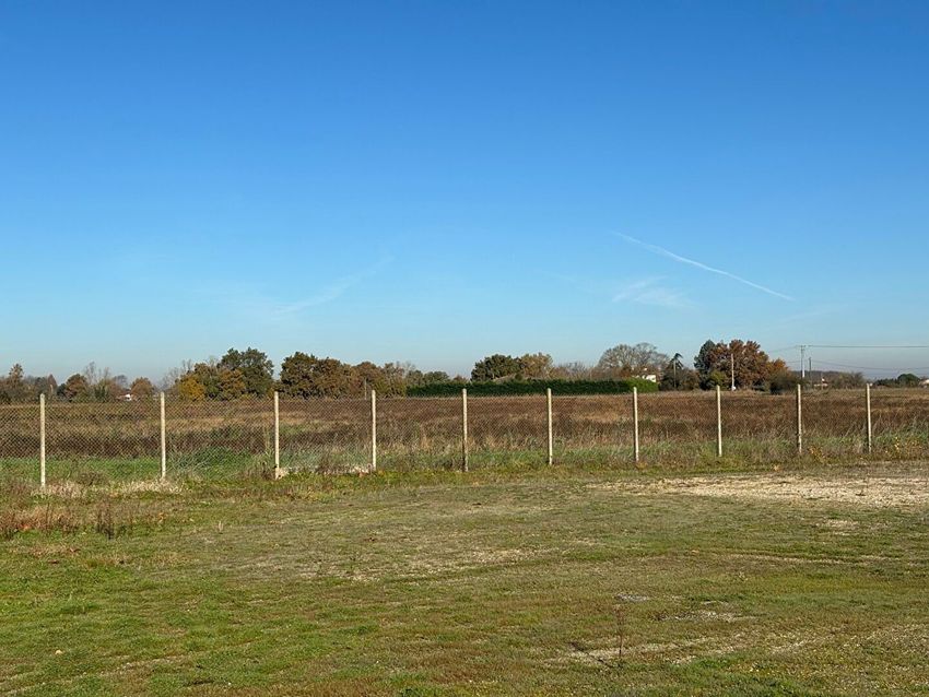 Image de terrain à 940 Route d'Auch