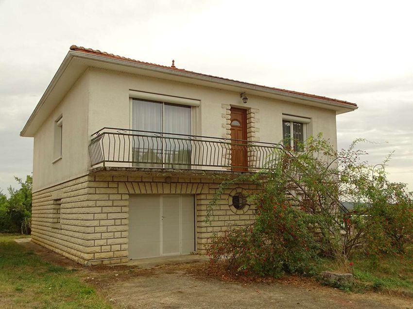 Image Façade à  maison individuelle de Douzillac