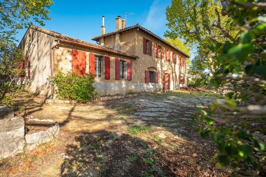 Image Façade à  maison individuelle de Ventabren