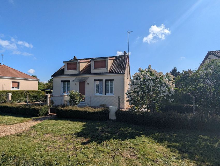 Image Façade à  maison individuelle de Senonches