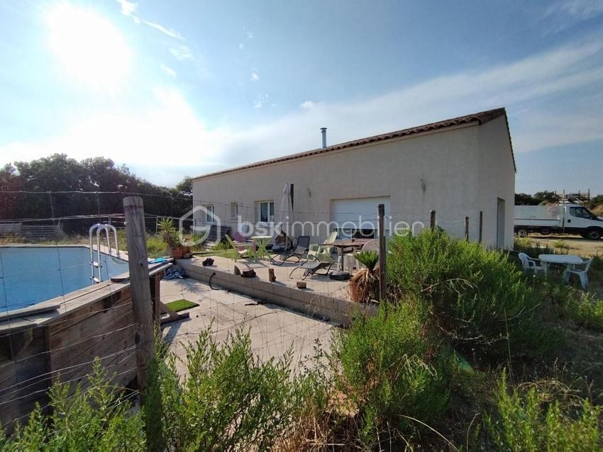 Image Façade à  propriété agricole de Saint-Pargoire