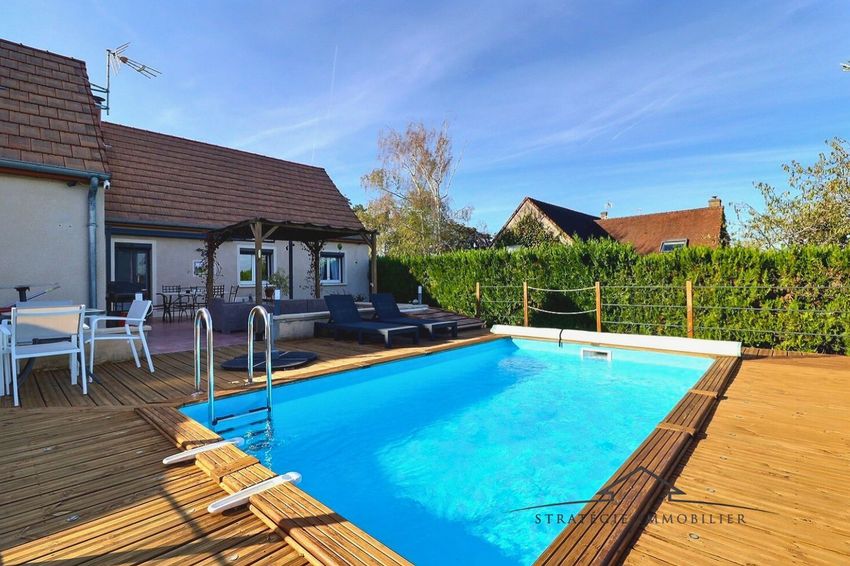 Image Piscine à  maison individuelle de Buxy