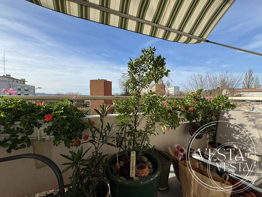 Image Terrasse à appartement de 1 Rue Berthelot
