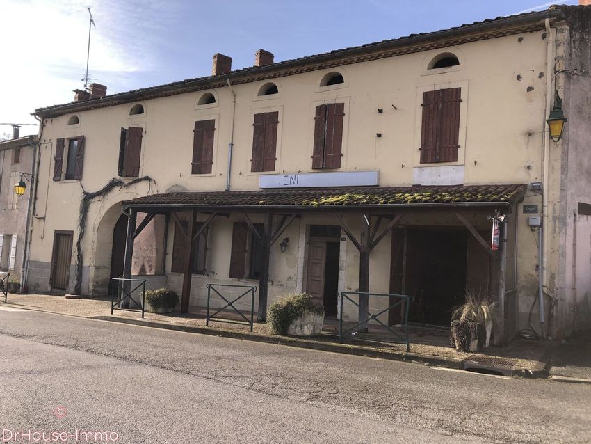 Image Façade à  maison jumelée de Pailhès