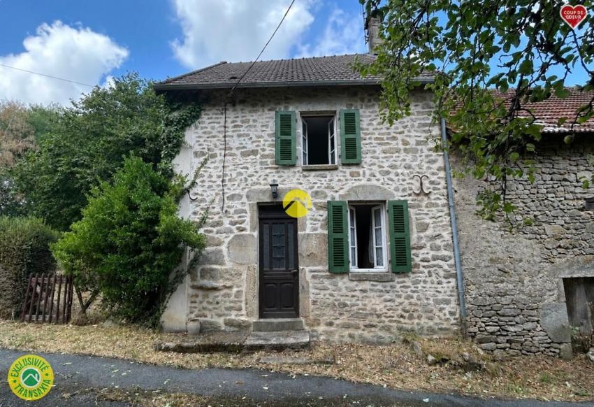 Image Façade à  maison individuelle de Arrènes