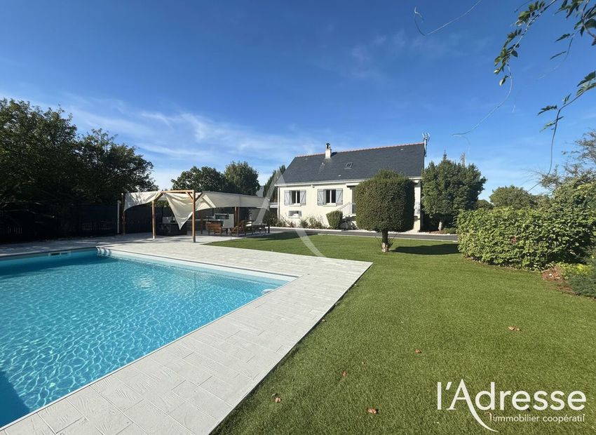 Image Piscine à  maison individuelle de Ballan-Miré