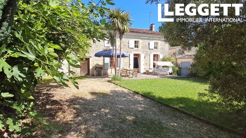 Image Façade à  maison de village de Bresdon