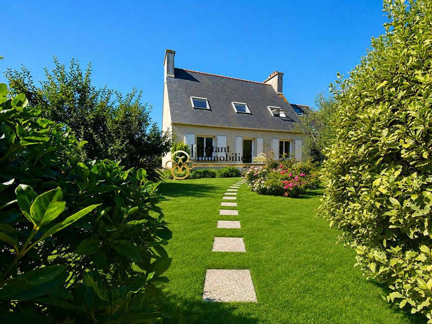 Image Façade à  maison individuelle de Plougasnou