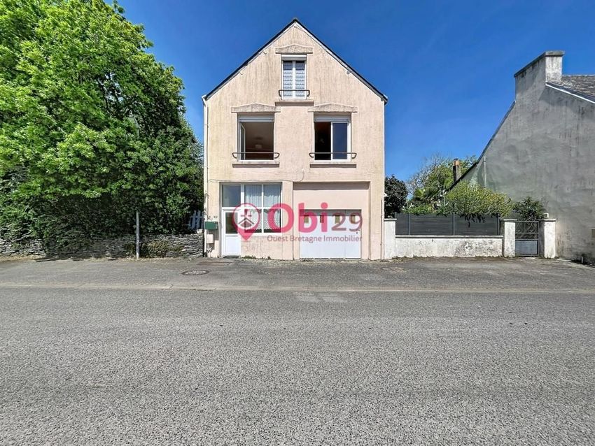 Image Façade à  maison individuelle de Spézet