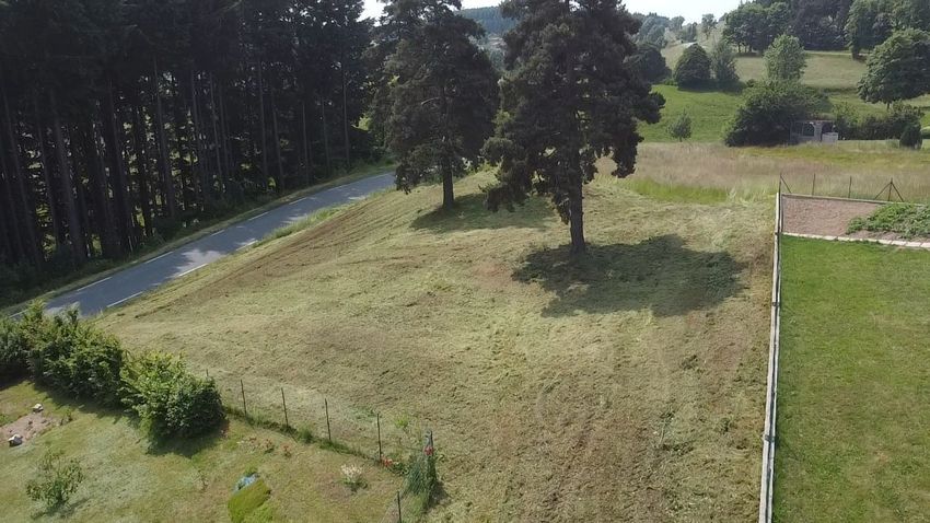 Image de terrain à Dunières