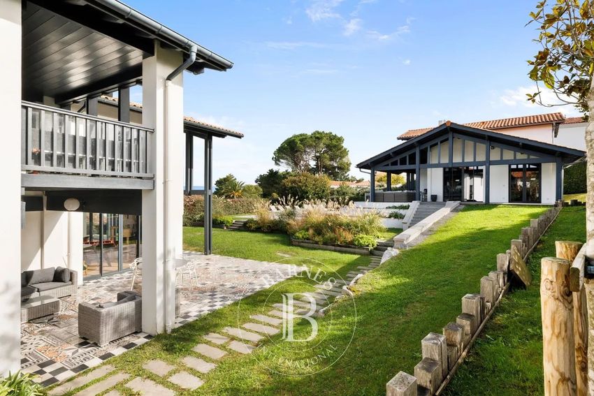 Image Façade à  maison individuelle de Saint-Jean-de-Luz