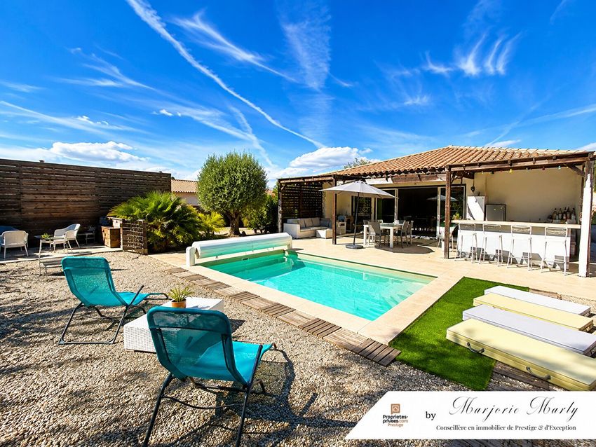Image Piscine à  villa de Douzens