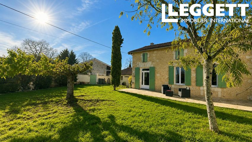 Image Façade à  maison individuelle de Chantillac