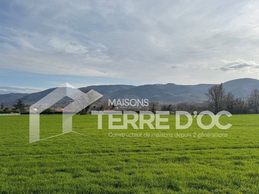 Image Vue à terrain de Payrin-Augmontel