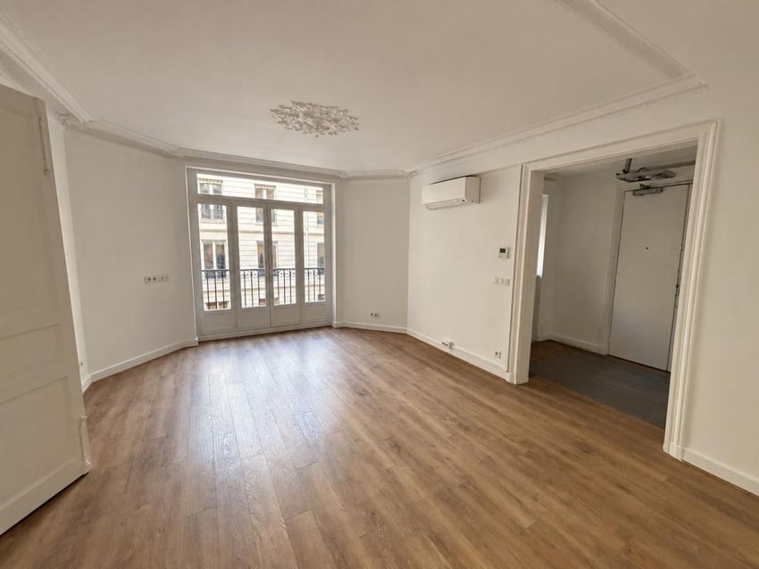 Image de bureau à Elysées-Madeleine