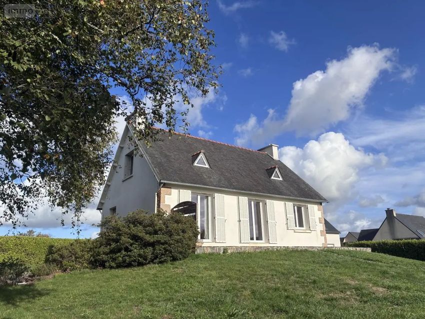 Image Façade à  maison individuelle de Plouédern