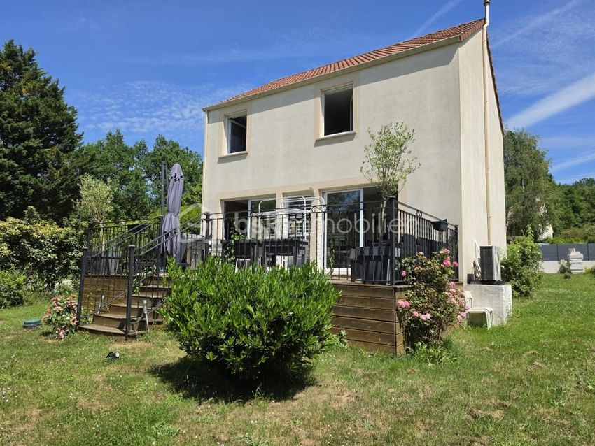 Image Façade à  maison individuelle de Pommeuse