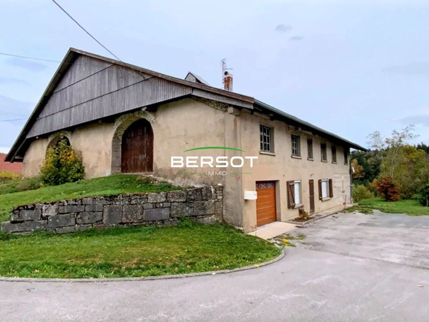 Image Façade à  maison mitoyenne de Le Bélieu