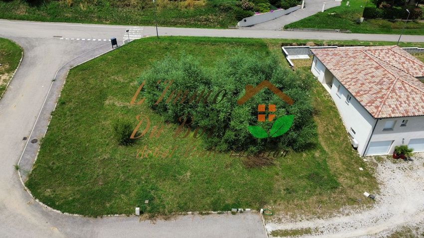 Image de terrain à Saint-Vallier