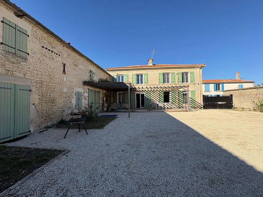 Image Façade à  maison individuelle de Puyravault