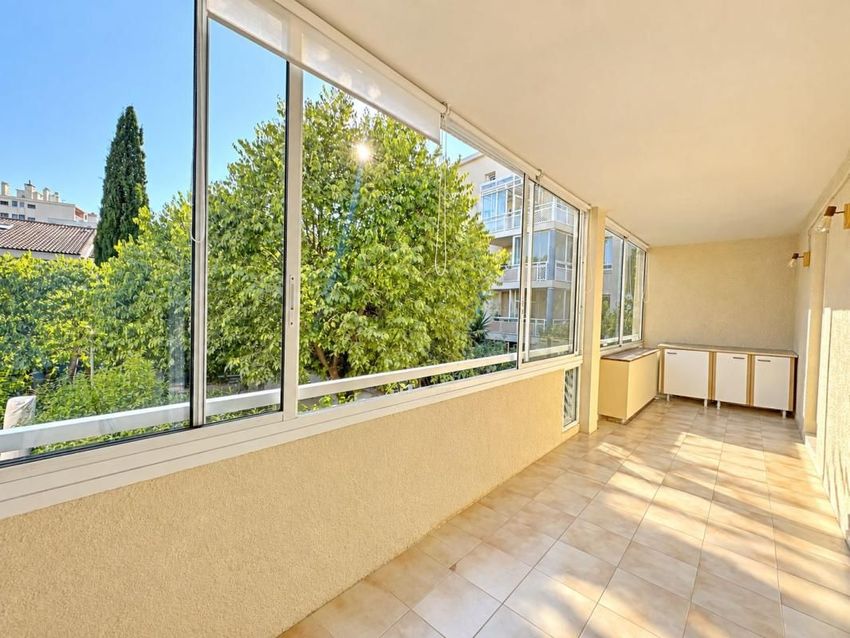 Image Terrasse à appartement de Marseille 8e Arrondissement
