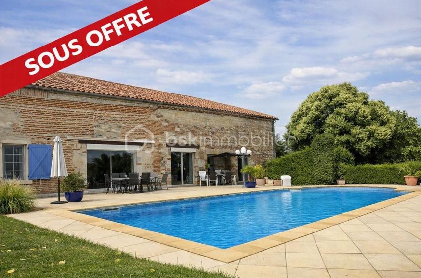 Image Piscine à  propriété agricole de Boé
