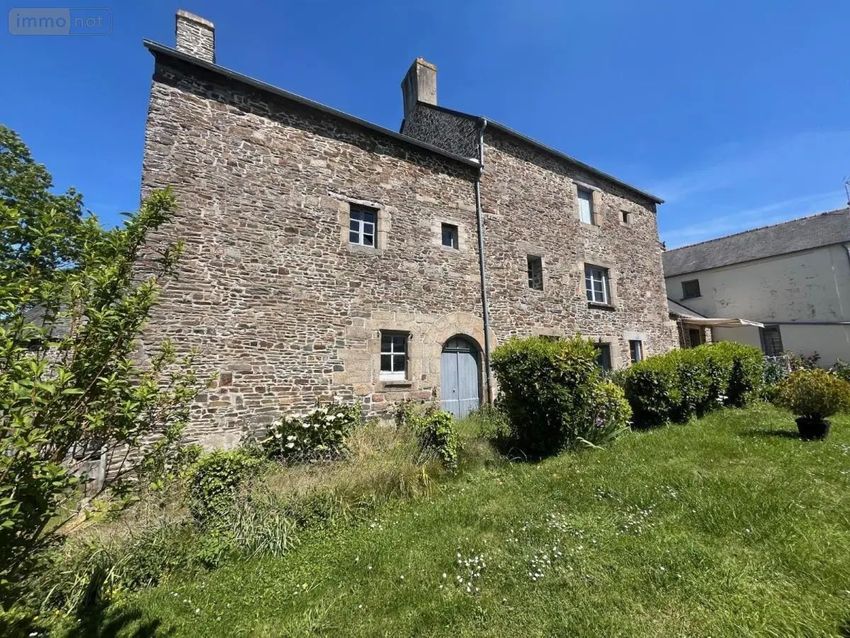 Image Façade à  maison individuelle de Dol-de-Bretagne