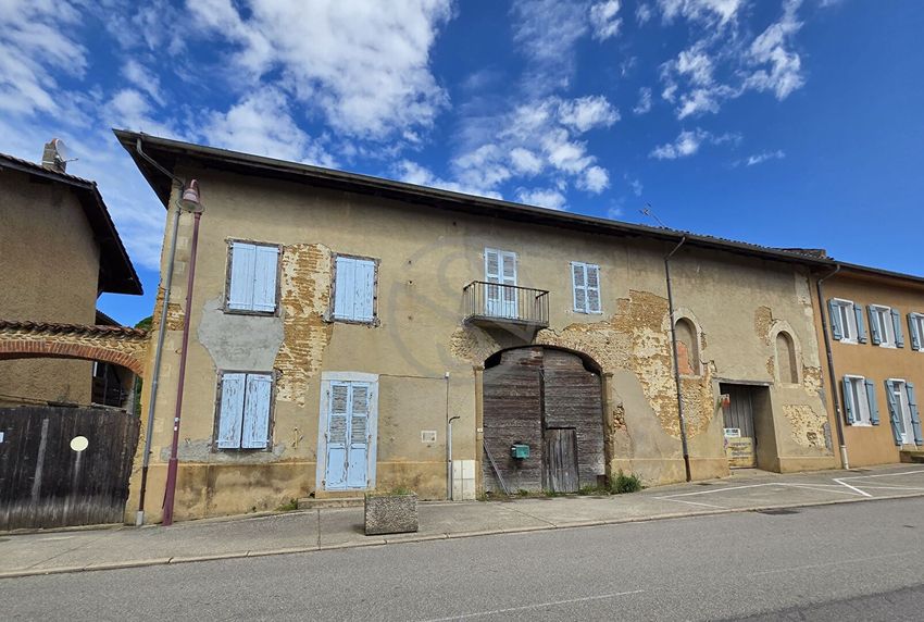 Image Façade à  maison individuelle de Viriville