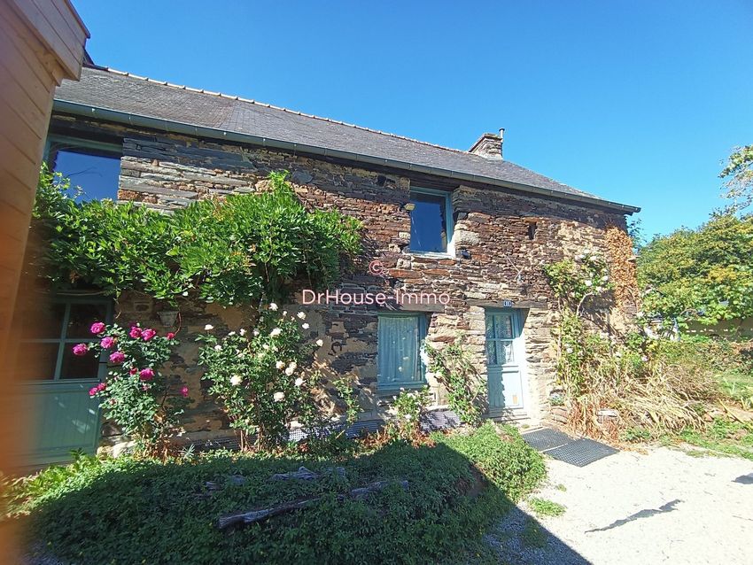 Image Façade à  maison jumelée de Loyat