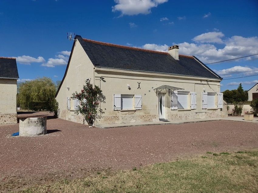 Image Façade à  maison individuelle de Neuillé